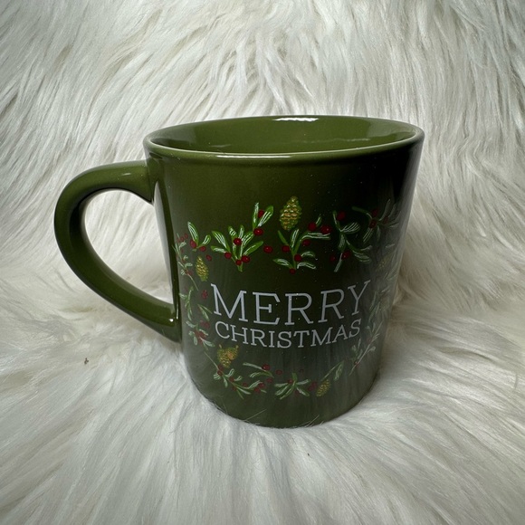 Threshold Green Merry Christmas Mug - Picture 2 of 4